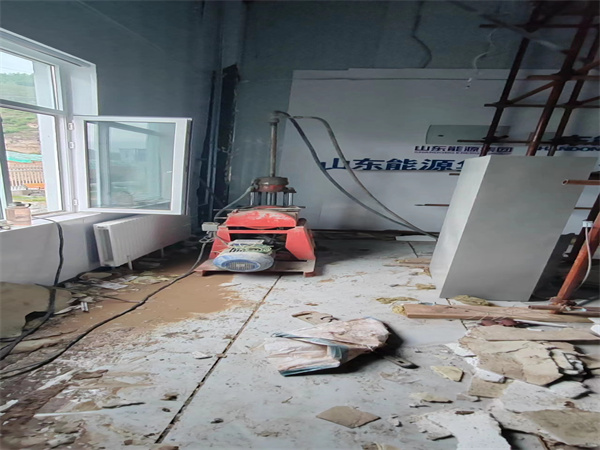 石林地基基础下沉墙体裂缝加固注浆顶升施工